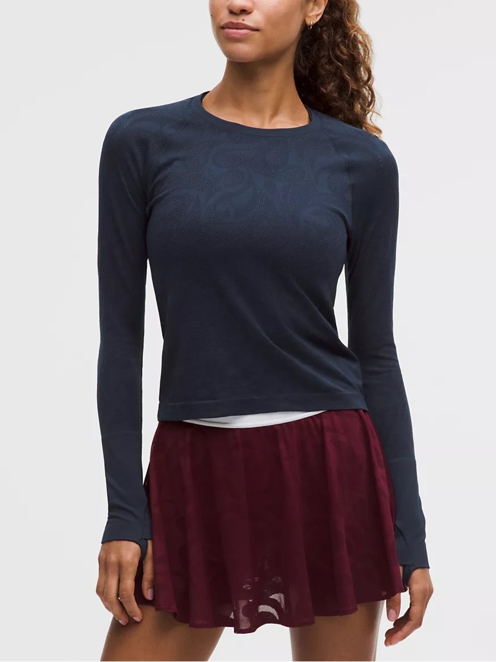 Lululemon Swiftly Tech Long-Sleeve Shirt Waist Length Perforated Paisley Blue